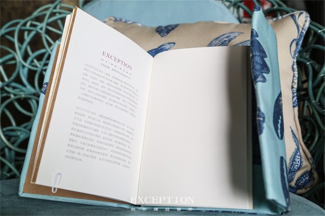 “十雅”魅力綻放，你們注意到女神手上的藍(lán)色錦魚了嗎？-別墅設(shè)計(jì),軟裝設(shè)計(jì),室內(nèi)設(shè)計(jì),豪宅設(shè)計(jì),深圳例外軟裝設(shè)計(jì)公司